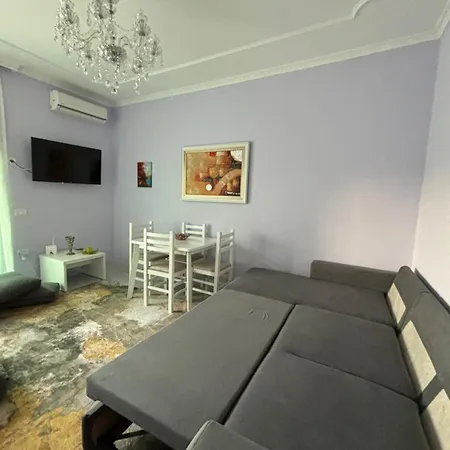 Apartment Golem *
