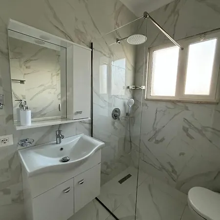 Apartment Golem Golem (Tirana)